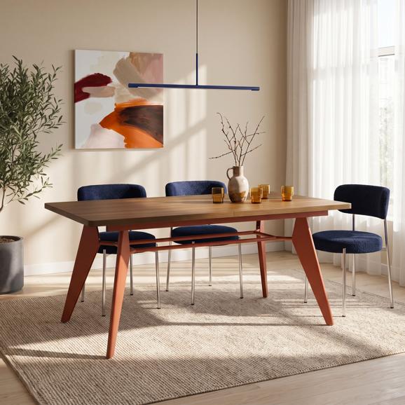 Mesa de jantar extensível MELOE de 140/180 cm com pés de metal em terracota e tampo com acabamento em nogueira.