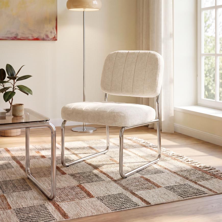 Fauteuil beige rembourré pieds chromés et tissu chenille - PAOLA
