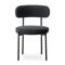 Set di 2 poltrone IRIS imbottite in velluto a coste nero con gambe in metallo nero. - 5